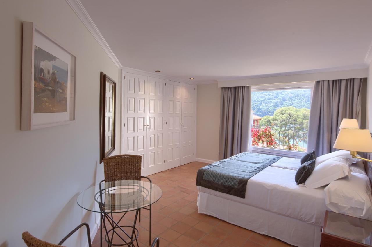 Aiguablava Luxury Apartments Begur Bagian luar foto