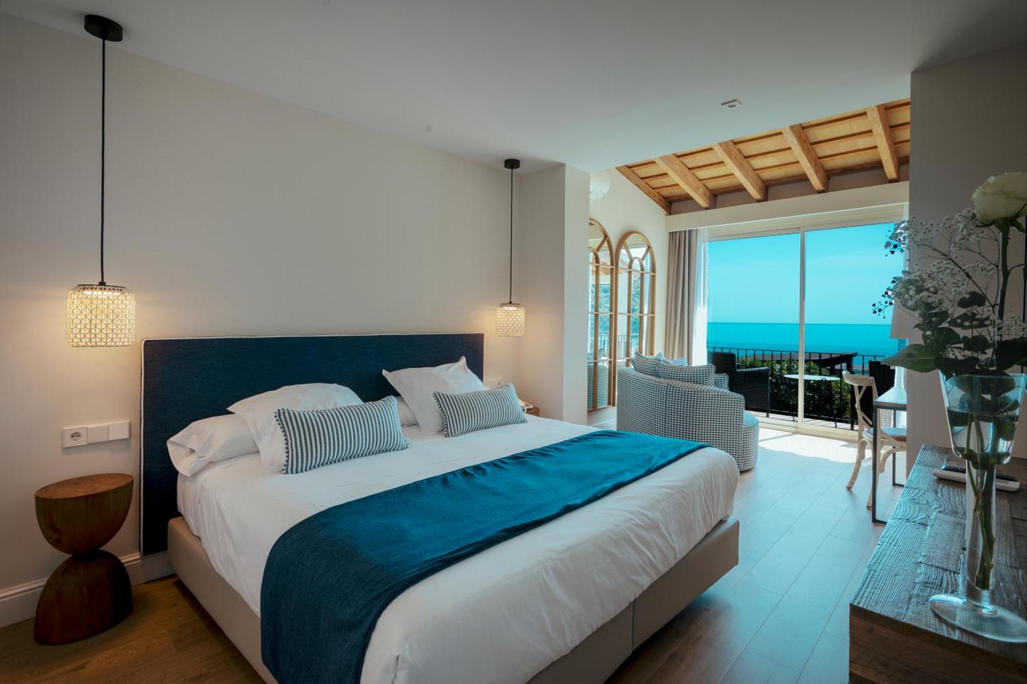 Aiguablava Luxury Apartments Begur Bagian luar foto